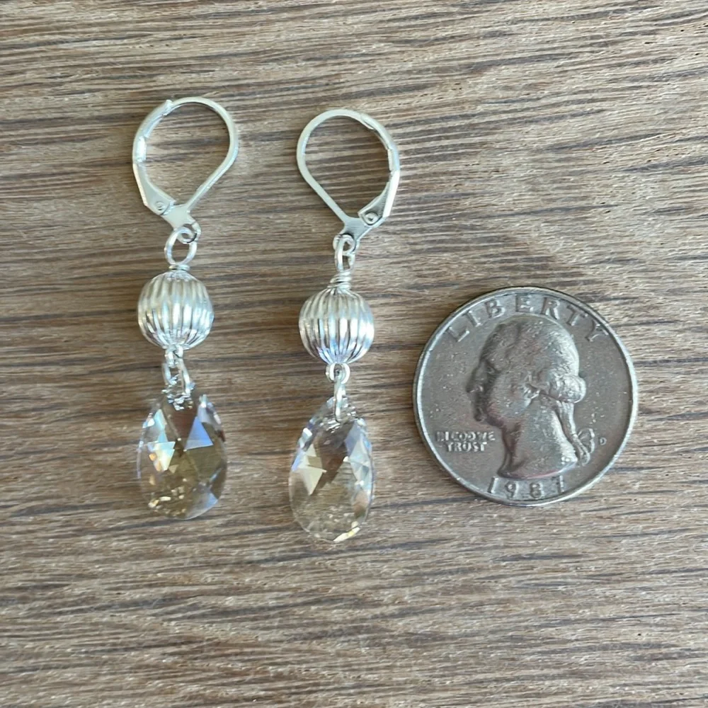 HAND CRAFTED PIERCED EARRINGS SILVER SHADE SWAROVSKI Pear Drop Crystal Dangles
